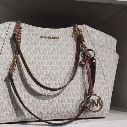 Michael Kors "jet set travel" wallet